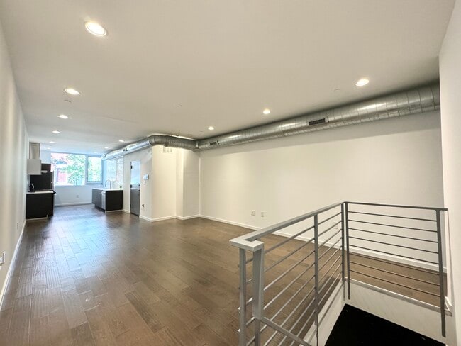 Photo - 1441 N 7th St Unit 1