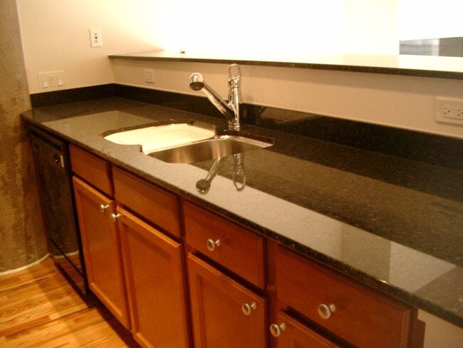Photo - 1151 W 14th Pl Unit 206