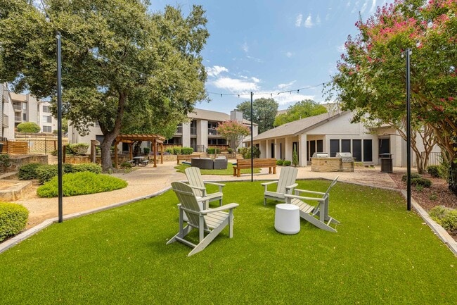 004CAF_Crosby_EXAM_XS_08_2024 - The Crosby