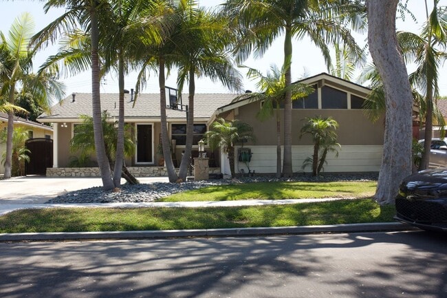 Building Photo - 6840 E Kallin Way Rental
