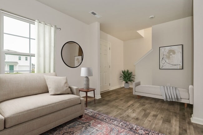 Photo - 207 Pleasant Willow Pl