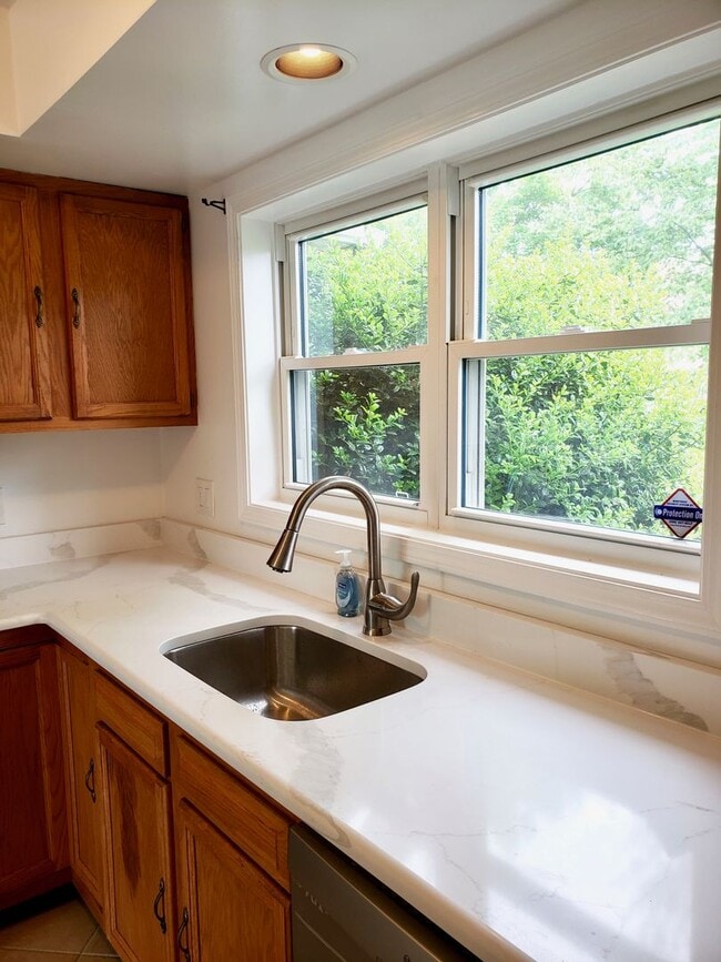 Photo - 827 Hight St, Norristown PA