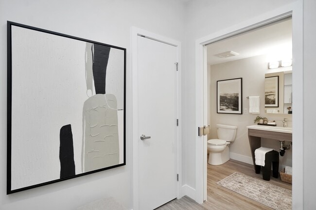 Photo - Oslo on Fifth