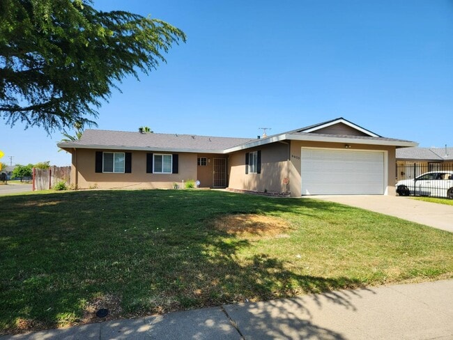 Building Photo - 6650 Chandler Dr Rental