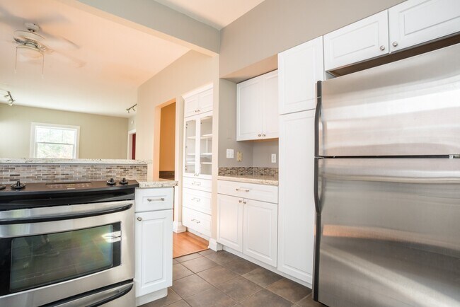 Photo - $0 DEPOSIT OPTION. CHARMING BUNGALOW WITH MODERN UPGRADES AND PRIME DENVER LOCATION!