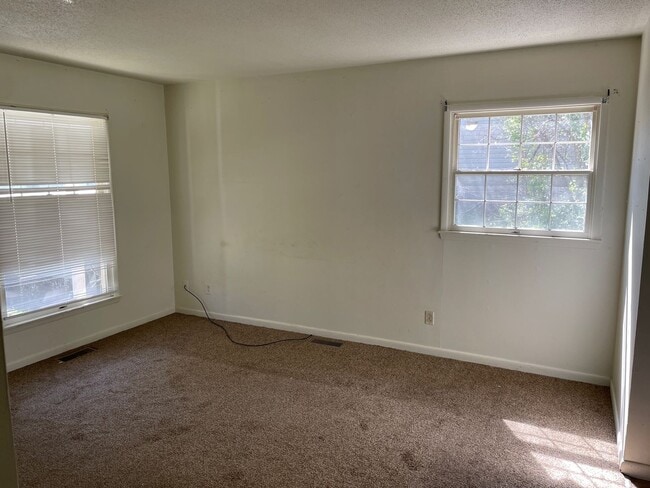 Photo - 3 bed 1 bath house