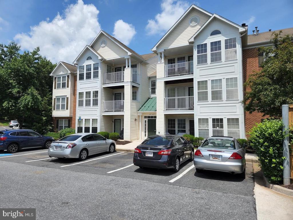 Photo - 4823 Shellbark Rd Apartment Unit 4823
