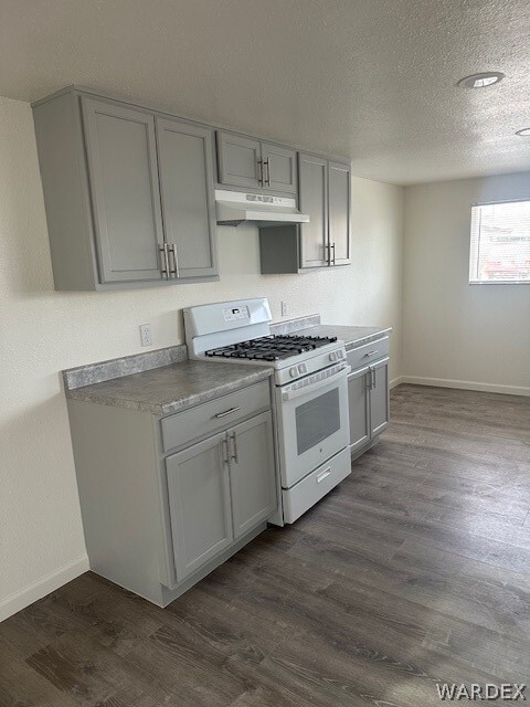 Photo - 1900 Oliver Dr