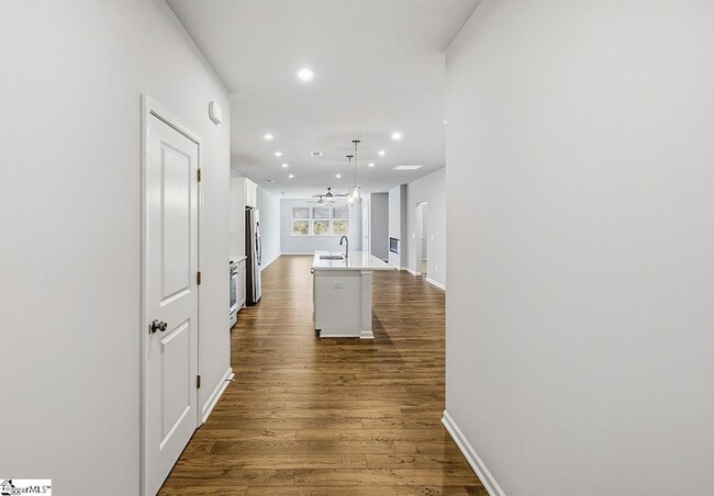 Photo - 148 Herrick Pl