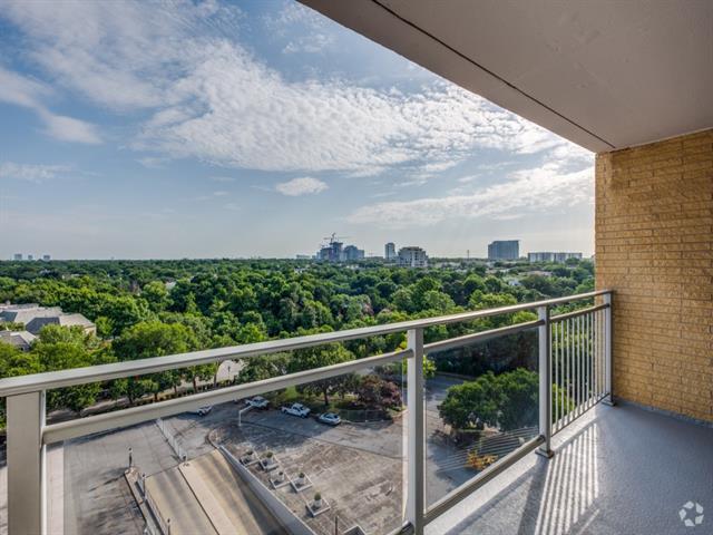 Building Photo - 3883 Turtle Creek Blvd Unit 1102 Rental