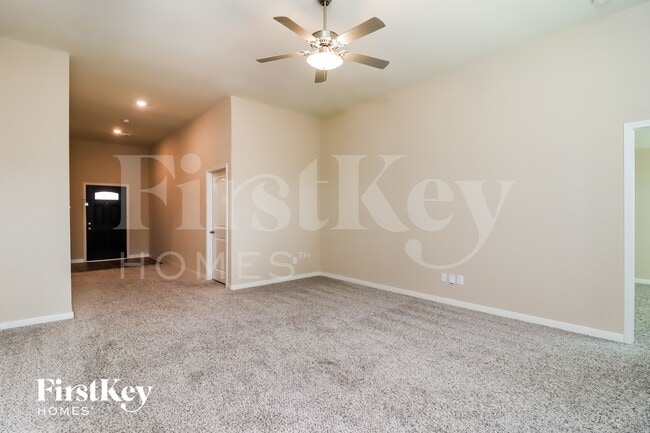 Photo - 7500 Pleasant Oaks St