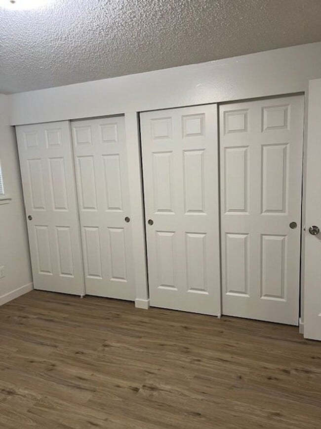 Photo - Meeker Creek Tri-Plex Unidad 6404