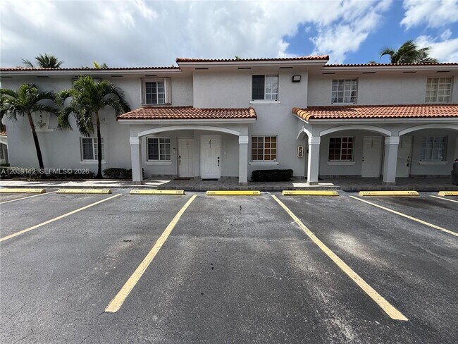 Building Photo - 3514 W 76th St Unit 201