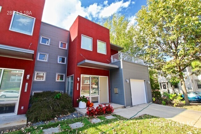 Building Photo - 4112 Walnut St Rental