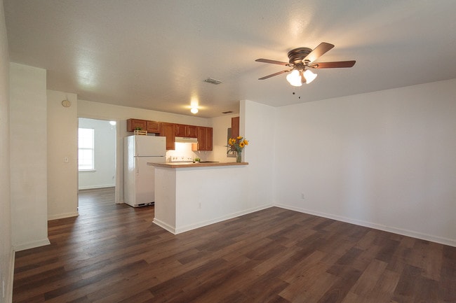 Living Room and kitchen - 726 W Georgia St Apartment Unit 1