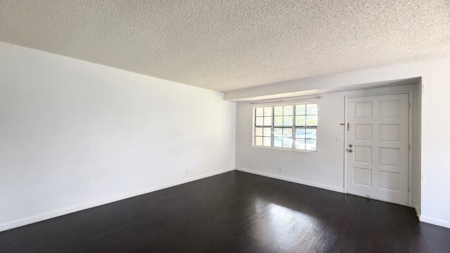 Photo - Rarely Available 2br/2ba House with garage with an Enclosed Yard