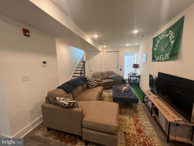 Photo - 1824 Ridge Ave