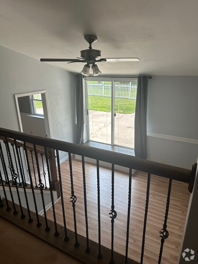 Building Photo - 134 Huntington Rd Rental