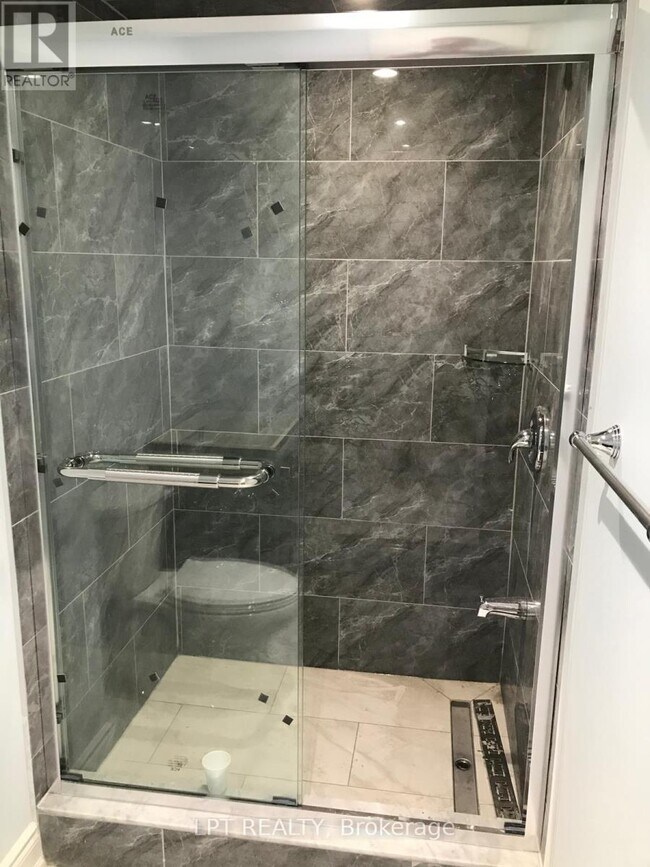 Photo - 90 Lloyd Sanderson Dr