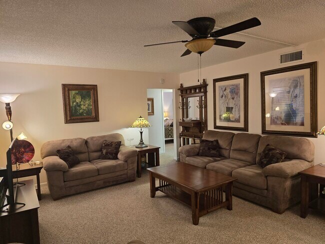 Photo - 317 Pine Ridge Cir Unit A-1