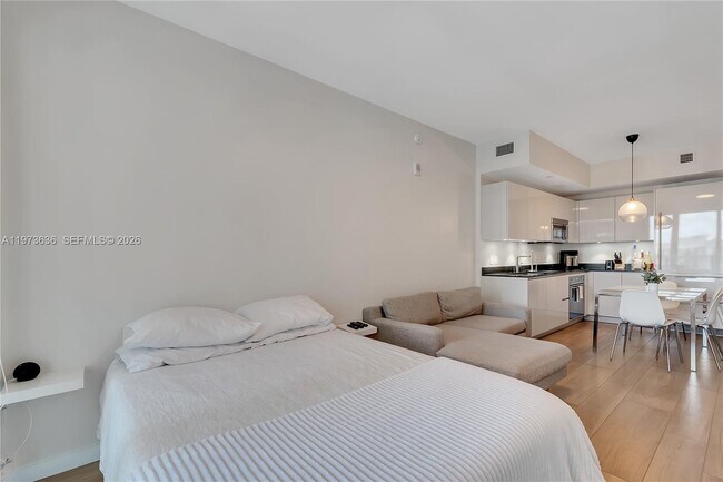 Photo - 1010 Brickell Ave Unidad 3510