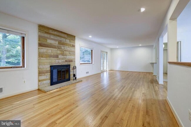 Photo - 6710 Persimmon Tree Rd