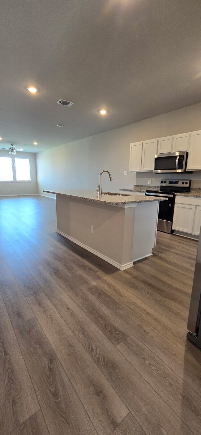 Photo - 1123 Stone Vly Rd Unit A