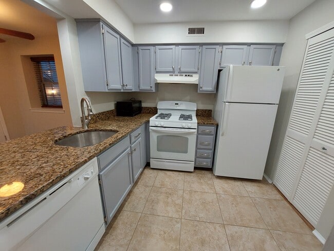 Cocina - 2207 Society Plz Unidad #1