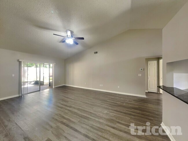 Photo - 1718 Brandon Trace Ave