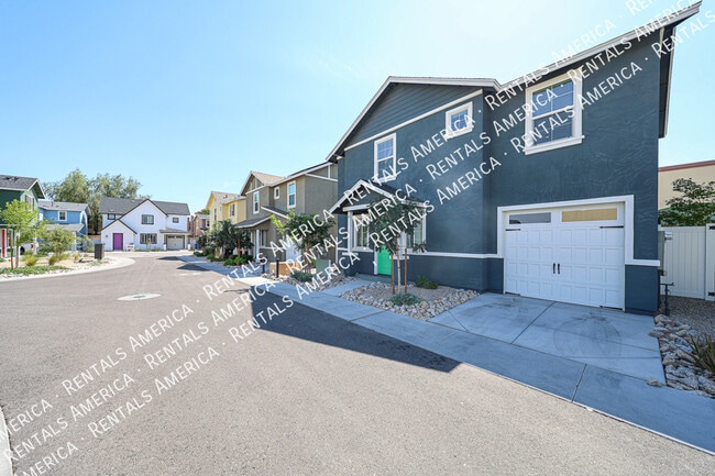 Photo - 16875 N 12th St