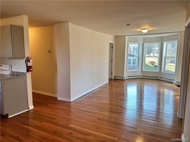 Photo - 174 Myrtle Ave Unit D
