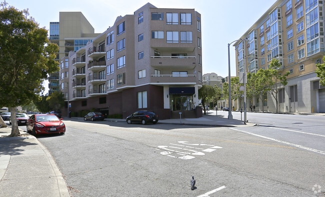 1355 Post Street Apartments