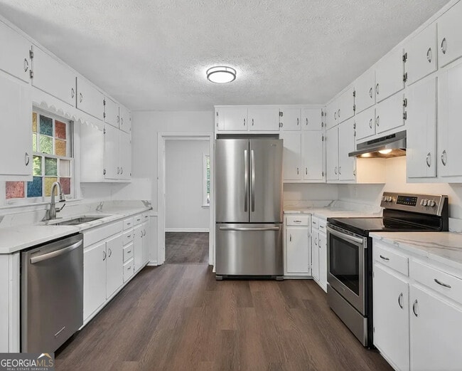 Photo - 2164 Riverbrook Rd