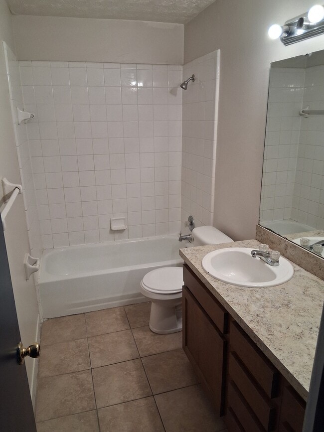 Photo - 1244 Ida St Unit Apt 4