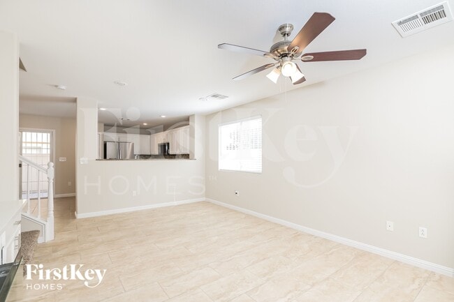 Photo - 5717 Old Colony Dr