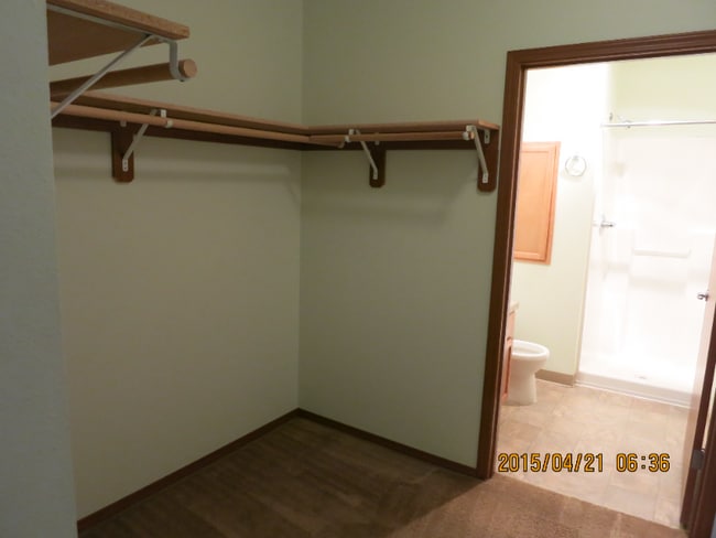 Photo - 12231-12239 SE Bush St Unit 75