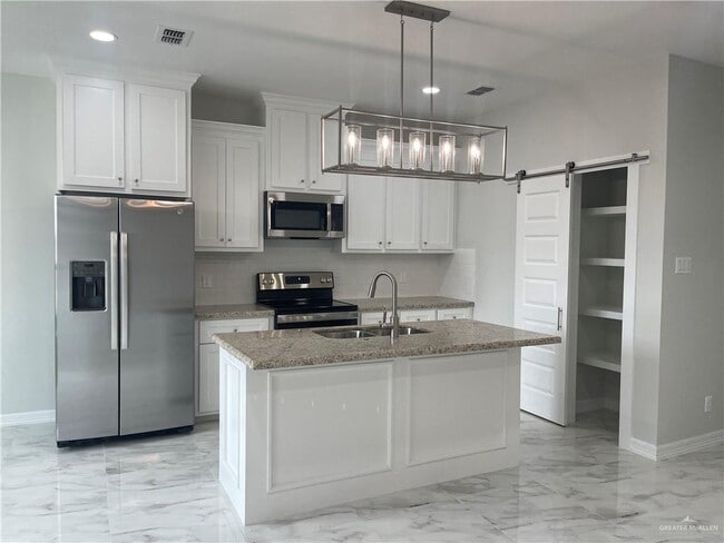 Photo - 15 N Crown Point