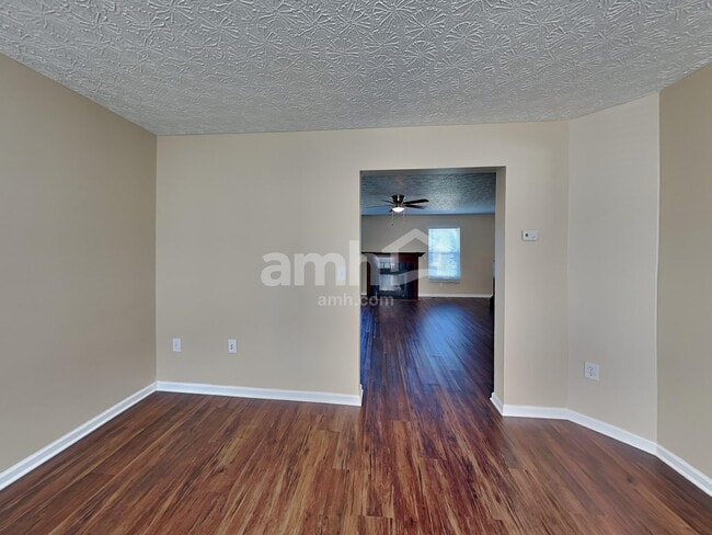 Photo - 227 Merriston Cir