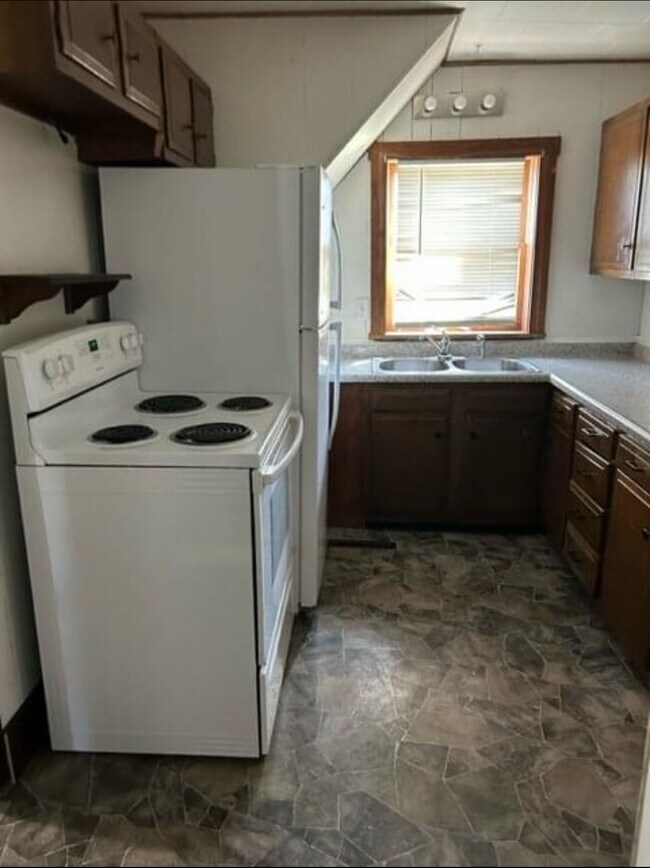 920 Pierce St Townhome Townhome Rental in Black River Falls WI