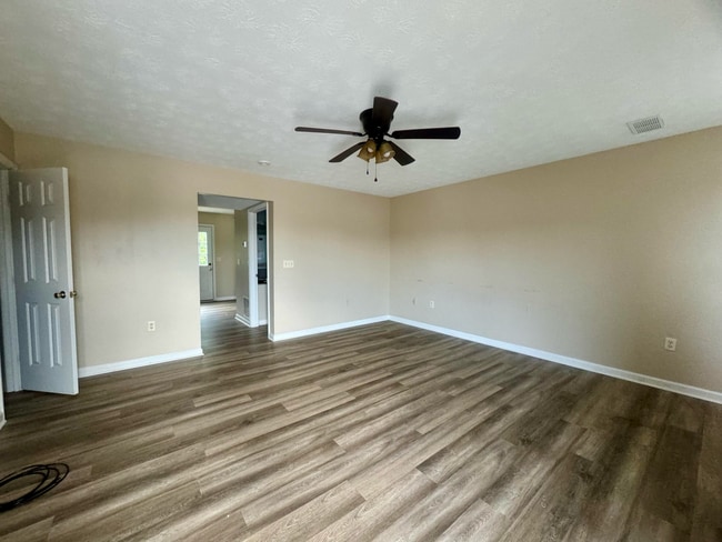 Photo - 2031 Edgewood Dr Unit #1