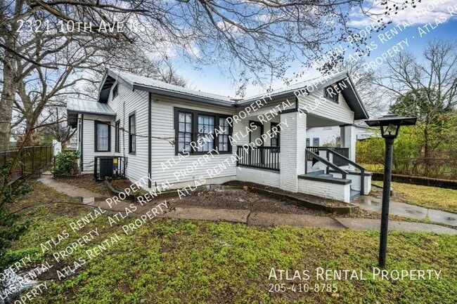 Photo - 2321 10th Ave N