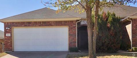 Building Photo - 1021 Newcastle Dr Rental