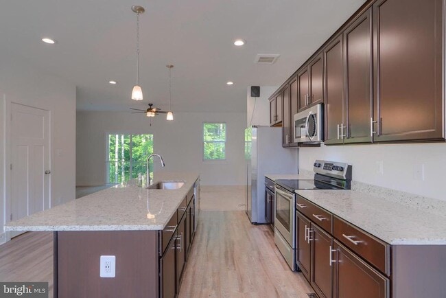 Photo - 617 Snapdragon Ct