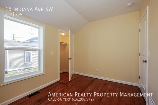 Photo - 15 Indiana Ave SW