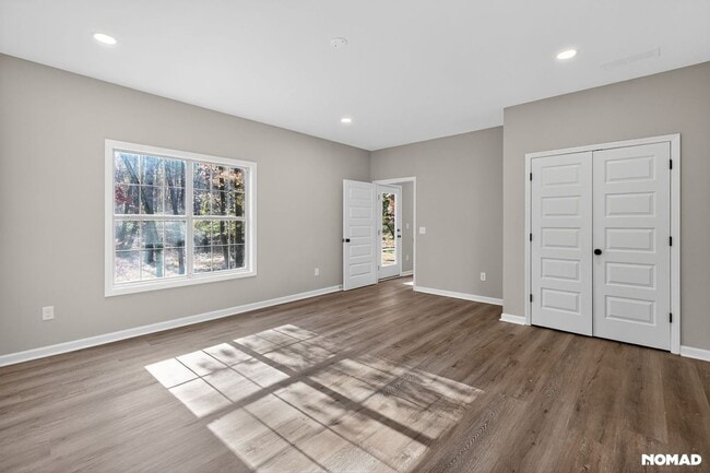 Photo - 1590 Highland Farm Dr