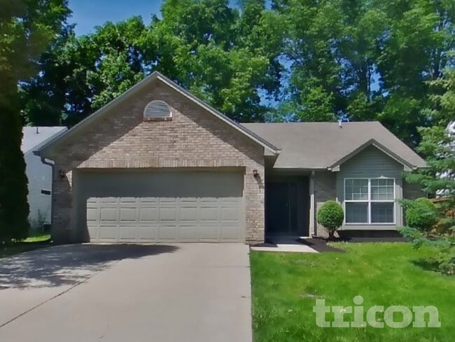 Photo - 740 Kingston Cir