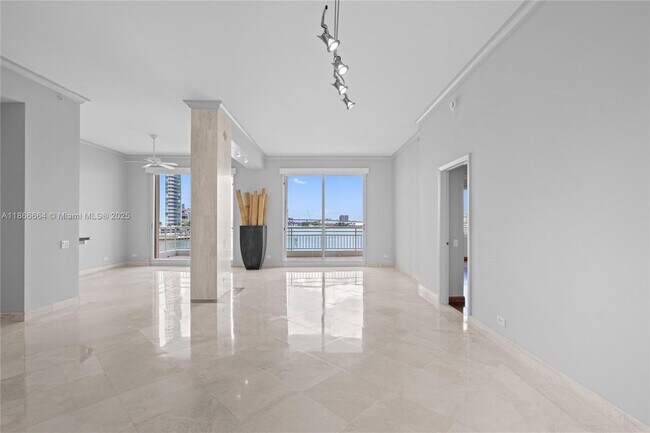 Photo - 888 Brickell Key Dr Unit 408
