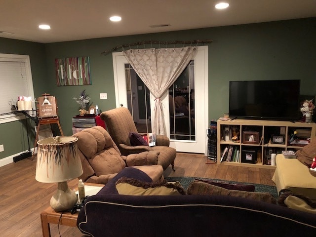 Photo - Large 1BR/1BA Barn Apt in LC, country setting near lake