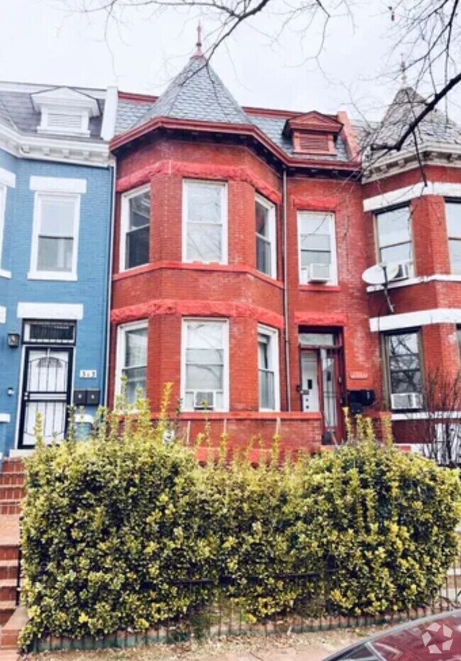 Building Photo - 311 R St NW Unit Apt. 2
