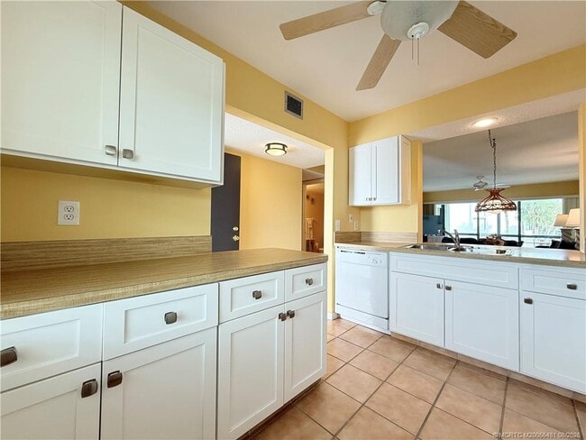 Photo - 1950 SW Palm City Rd Unit 2205
